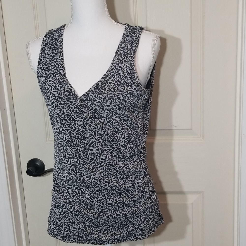 Michael Kors, Black/Wht Blouse, Large - Picture 3 of 7